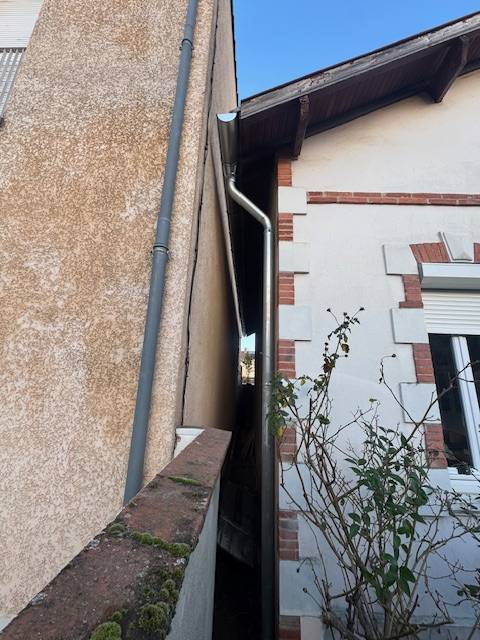 Pose de Gouttière en Zinc naturel à Toulouse 