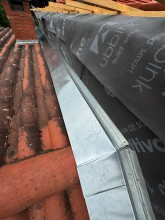 Notre zone d'activité pour ce service Couvreur spécialiste en fuite d'eau, infiltration et tuiles cassées ou envolées près de